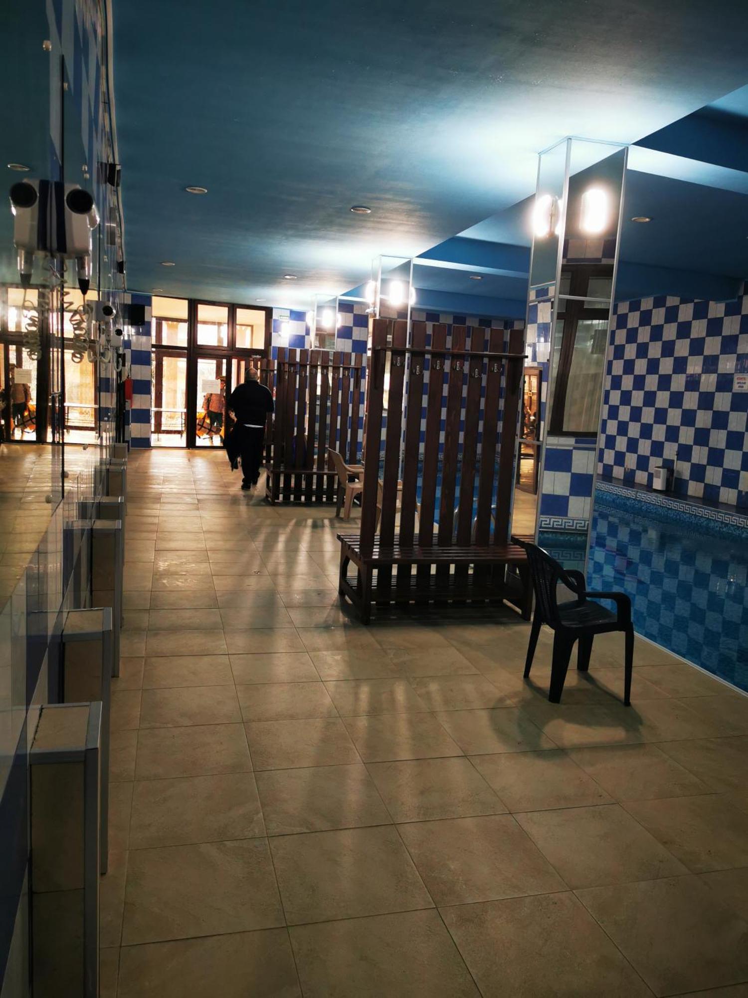 Hotel GeAS IV Caransebeş Eksteriør billede