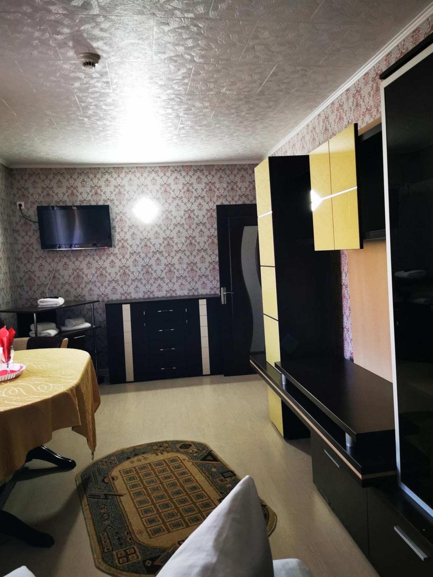 Hotel GeAS IV Caransebeş Eksteriør billede